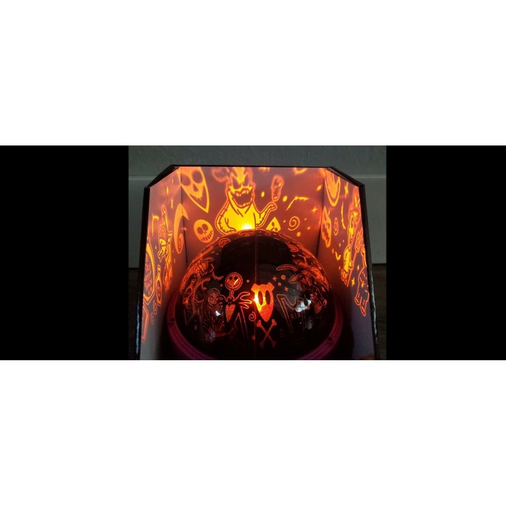 Disney The Nightmare Before Christmas Halloween 2021‎ LED ShadowLight Projector